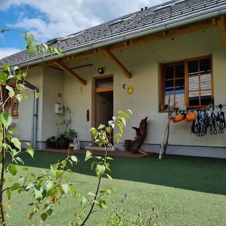 Bikeski Family Hotel, B&B, Apartaments, Rooms Mezica Εξωτερικό φωτογραφία