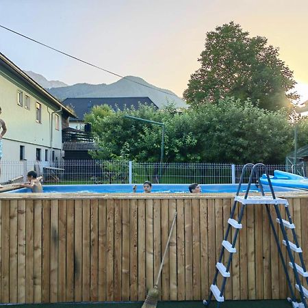 Bikeski Family Hotel, B&B, Apartaments, Rooms Mezica Εξωτερικό φωτογραφία