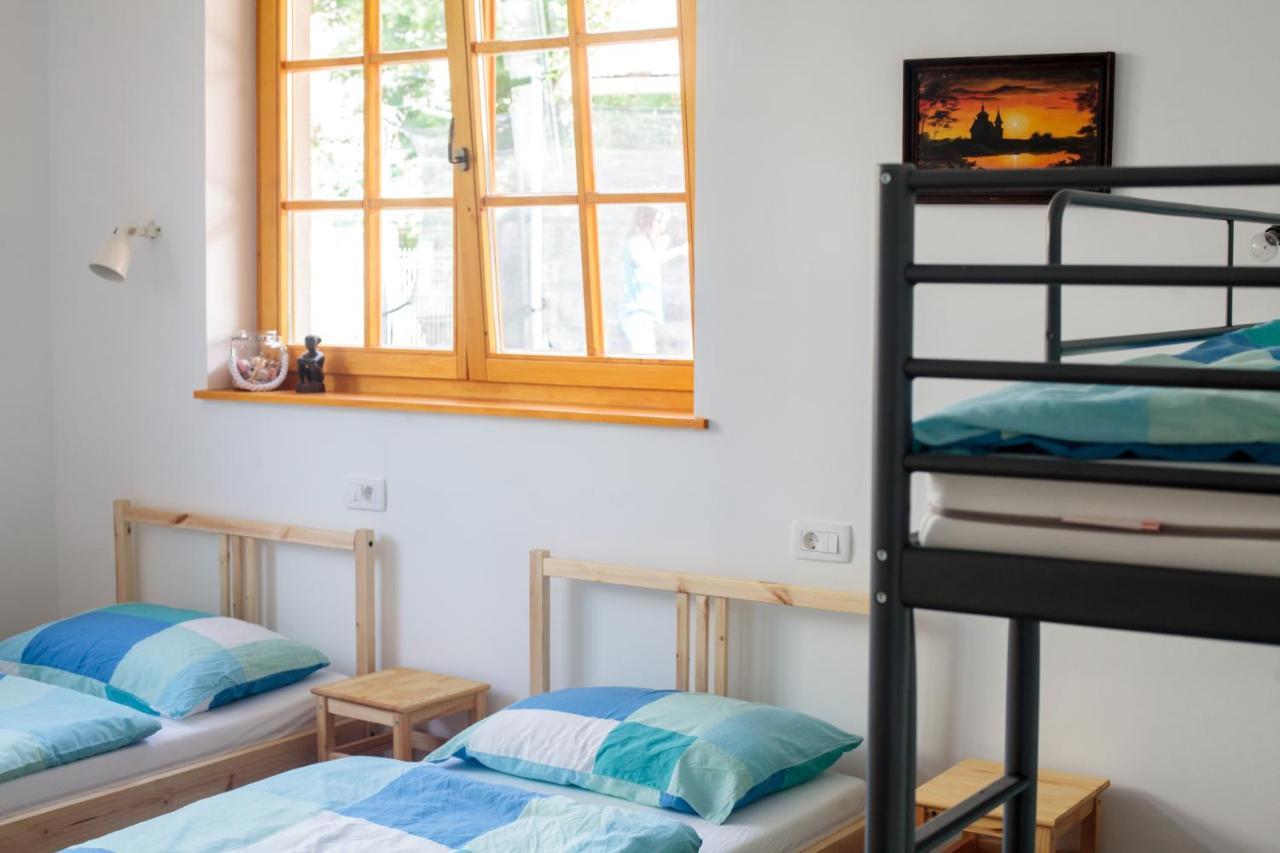 Bikeski Family Hotel, B&B, Apartaments, Rooms Mezica Εξωτερικό φωτογραφία
