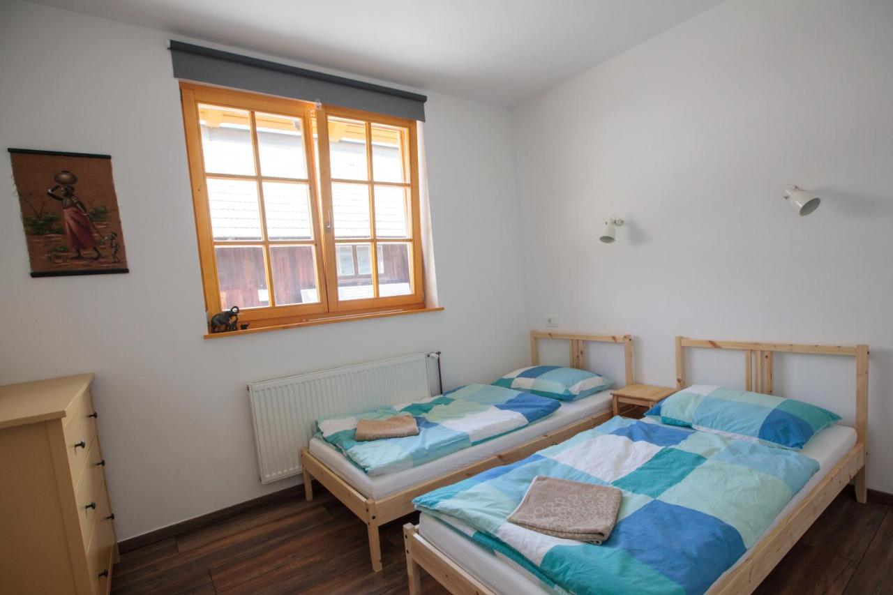 Bikeski Family Hotel, B&B, Apartaments, Rooms Mezica Εξωτερικό φωτογραφία