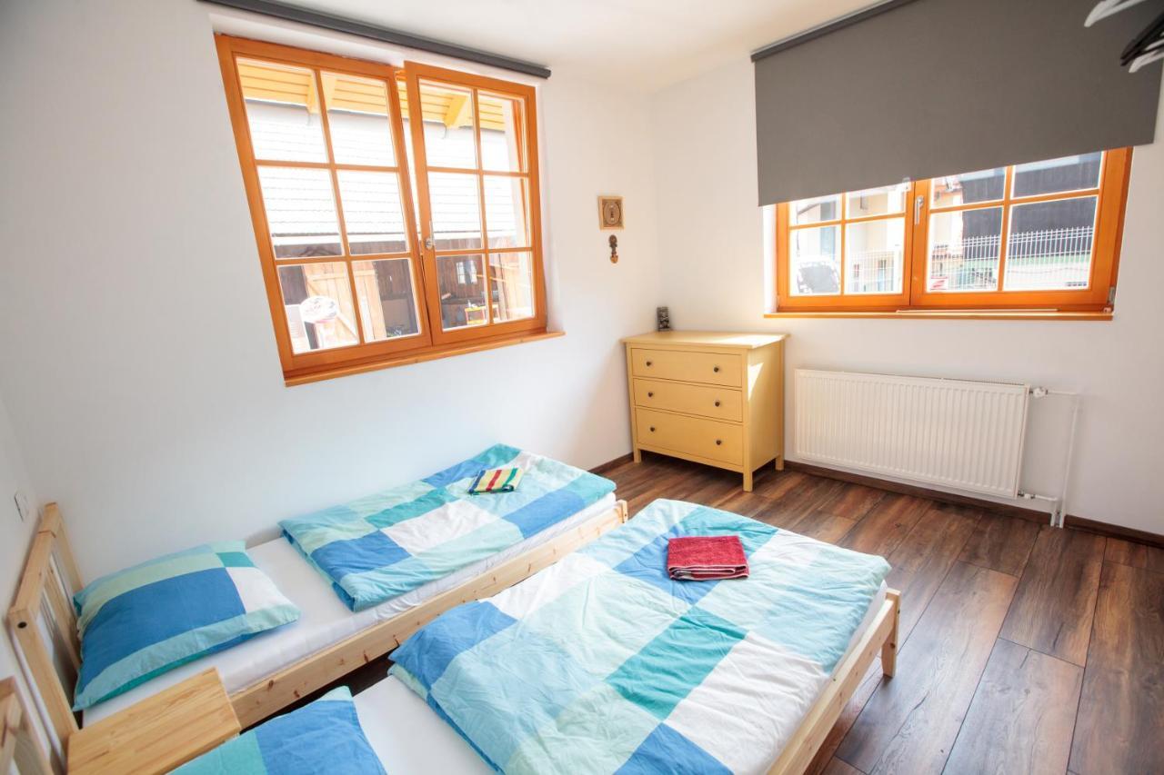 Bikeski Family Hotel, B&B, Apartaments, Rooms Mezica Εξωτερικό φωτογραφία
