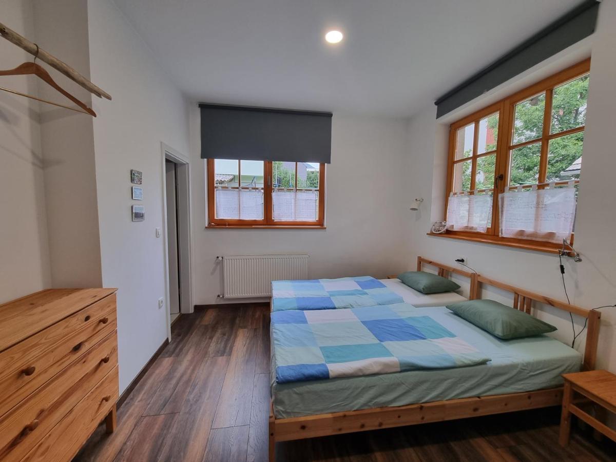 Bikeski Family Hotel, B&B, Apartaments, Rooms Mezica Εξωτερικό φωτογραφία