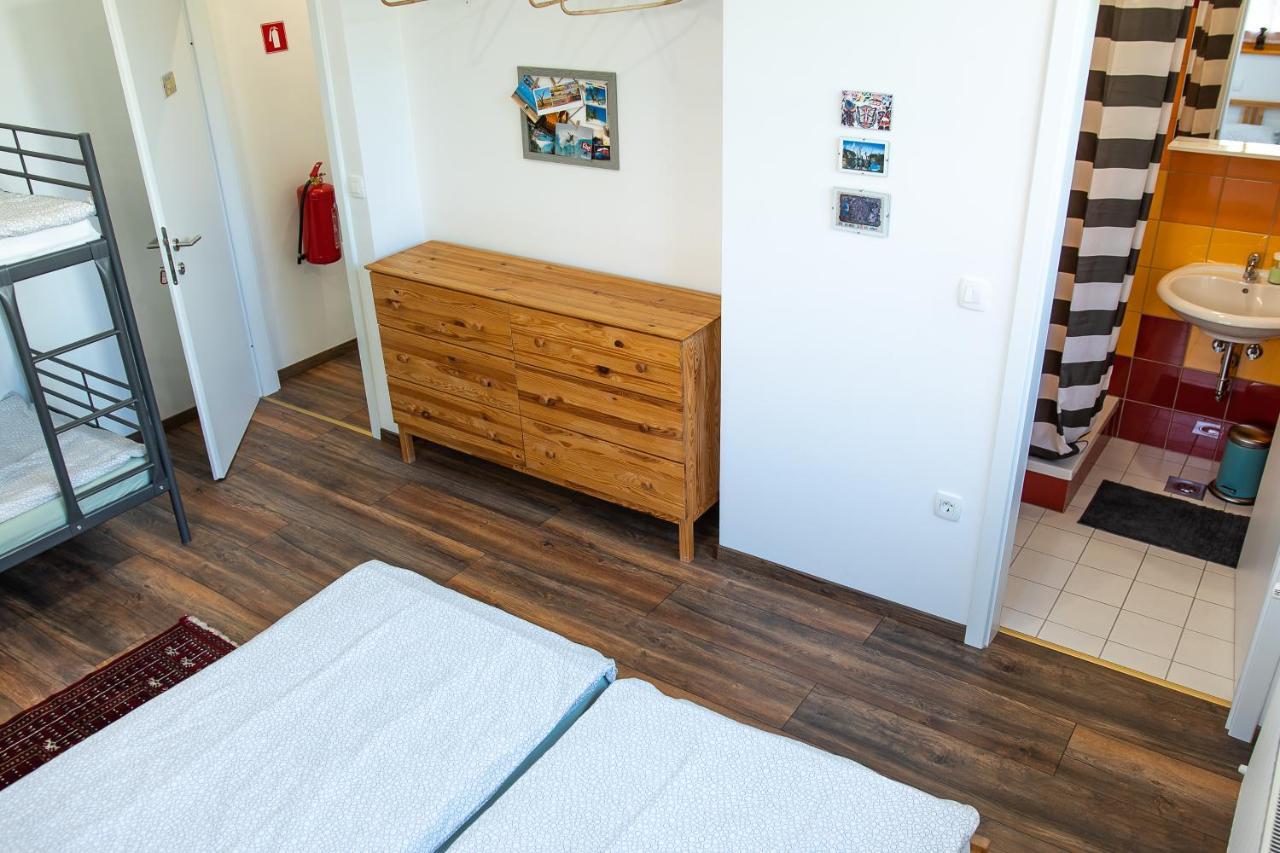 Bikeski Family Hotel, B&B, Apartaments, Rooms Mezica Εξωτερικό φωτογραφία