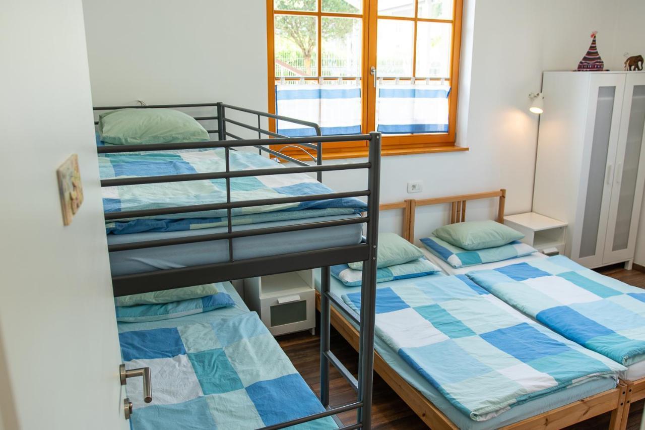 Bikeski Family Hotel, B&B, Apartaments, Rooms Mezica Εξωτερικό φωτογραφία